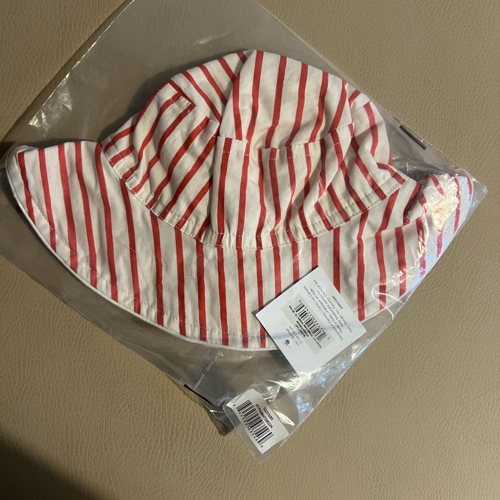 NWT Pehr Tomato Striped bucket hat 12-24 months